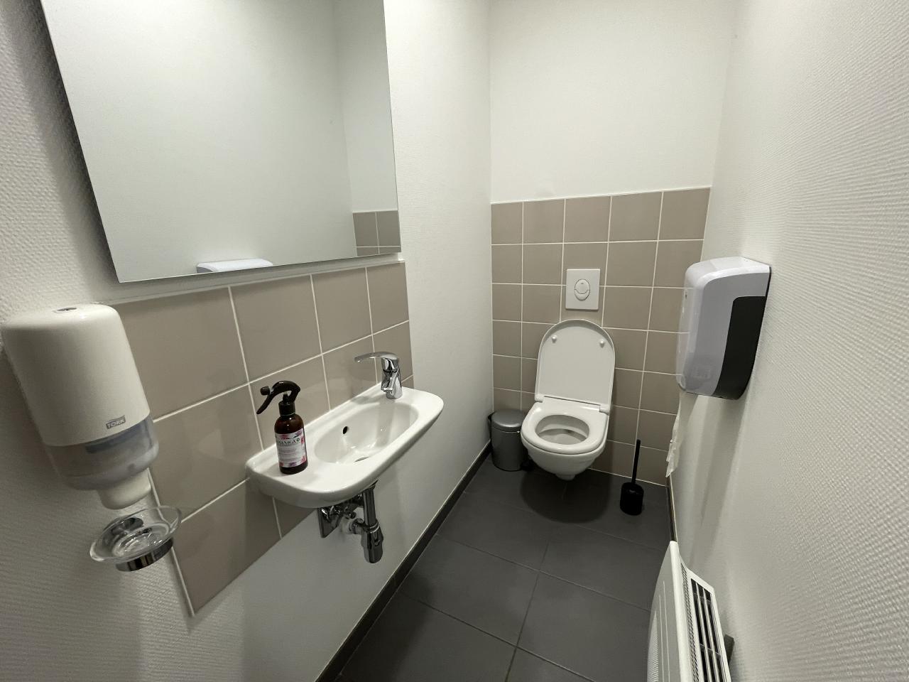 Bureau Ars-Laquenexy 297m² Location bureau Ars-Laquenexy Moselle OLBUR2422817 4